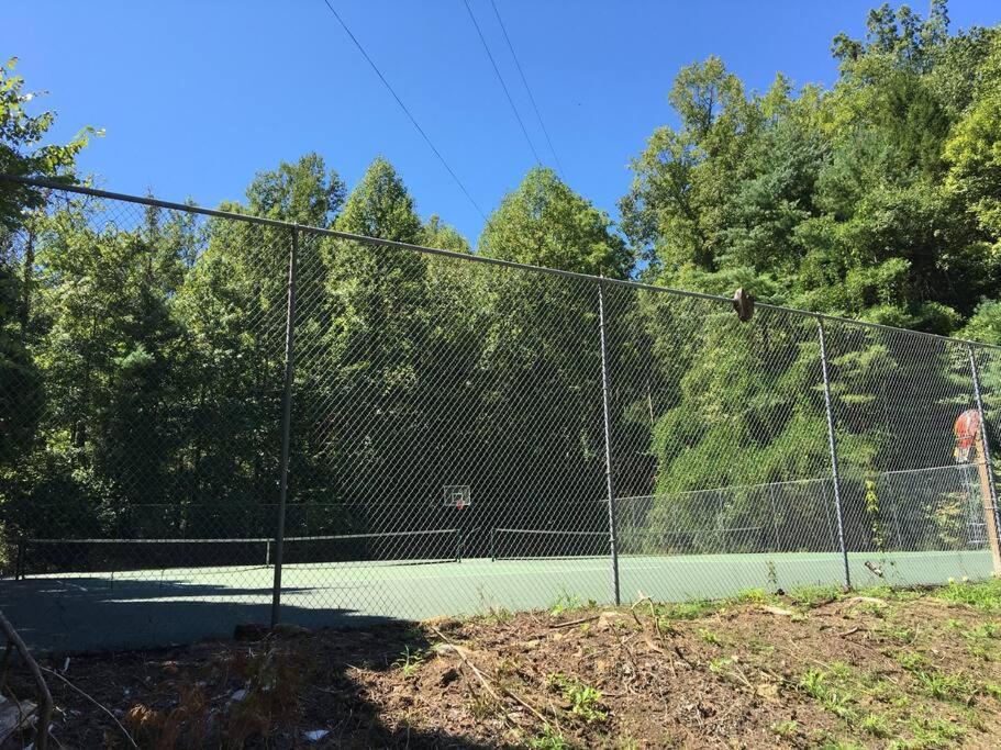 Chic Private Cabin W/ Epic Views & Amenities! Pigeon Forge Eksteriør billede