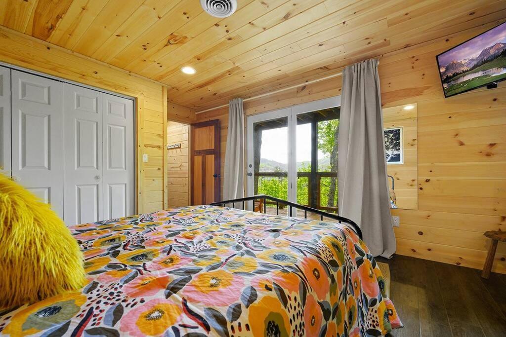 Chic Private Cabin W/ Epic Views & Amenities! Pigeon Forge Eksteriør billede