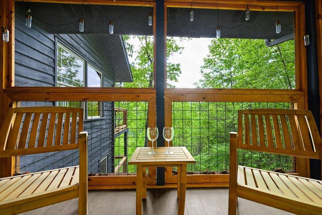 Chic Private Cabin W/ Epic Views & Amenities! Pigeon Forge Eksteriør billede