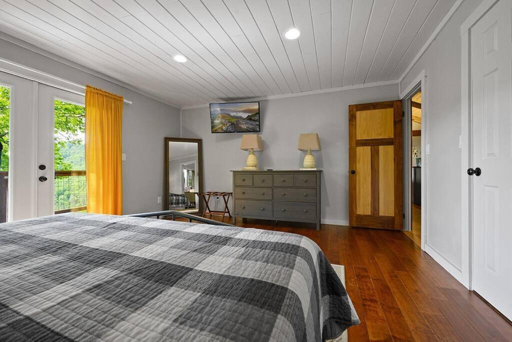 Chic Private Cabin W/ Epic Views & Amenities! Pigeon Forge Eksteriør billede