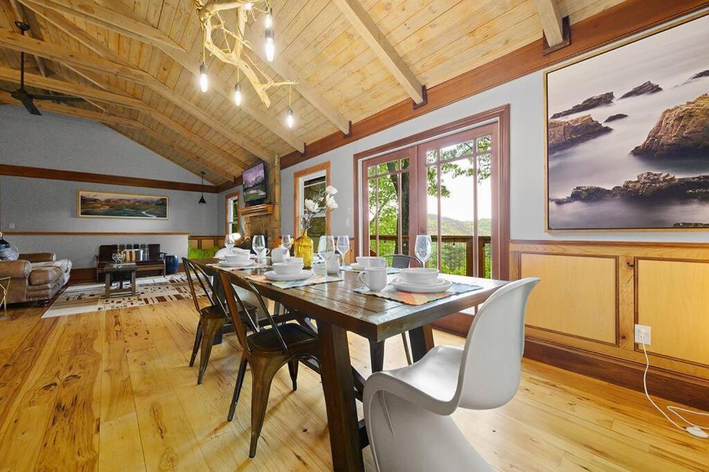 Chic Private Cabin W/ Epic Views & Amenities! Pigeon Forge Eksteriør billede