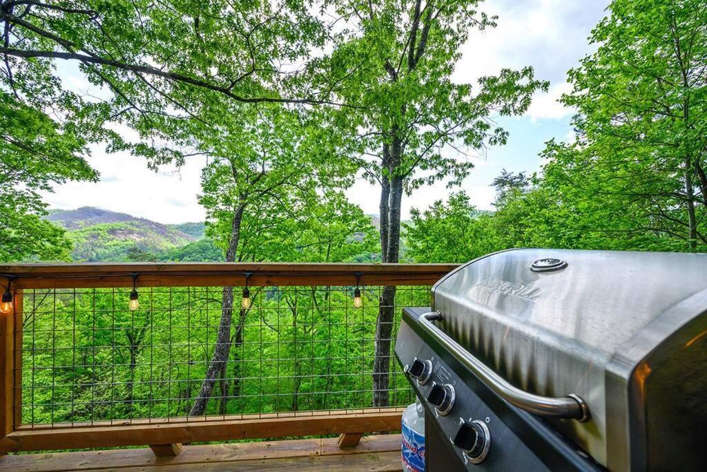 Chic Private Cabin W/ Epic Views & Amenities! Pigeon Forge Eksteriør billede